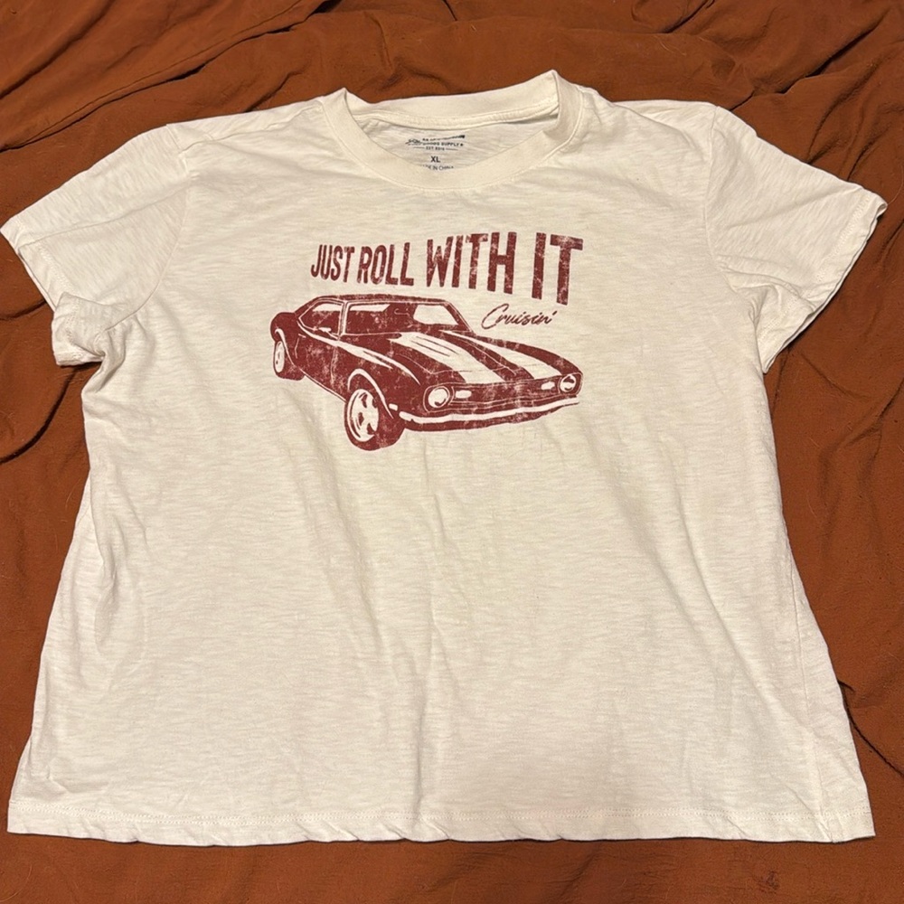 Graphic tee